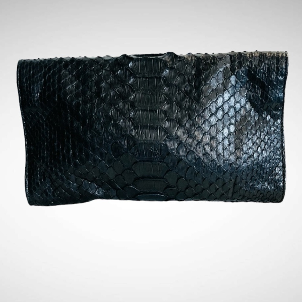 Gucci Journal Black Python Clutch New 228573 4866… - image 2
